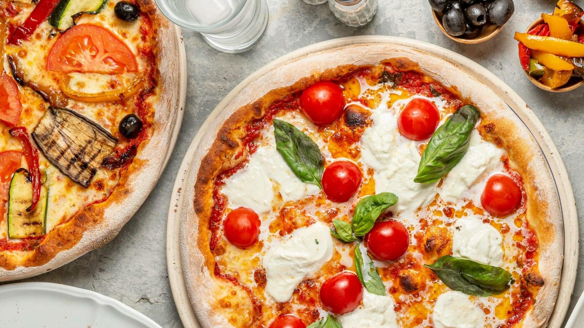 pizzeria-peperoncini-hero-image-optim